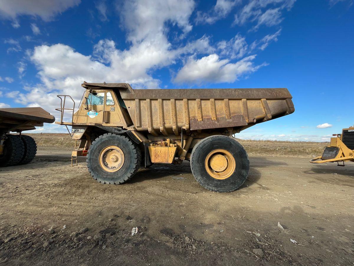 Camion-benne 8x4