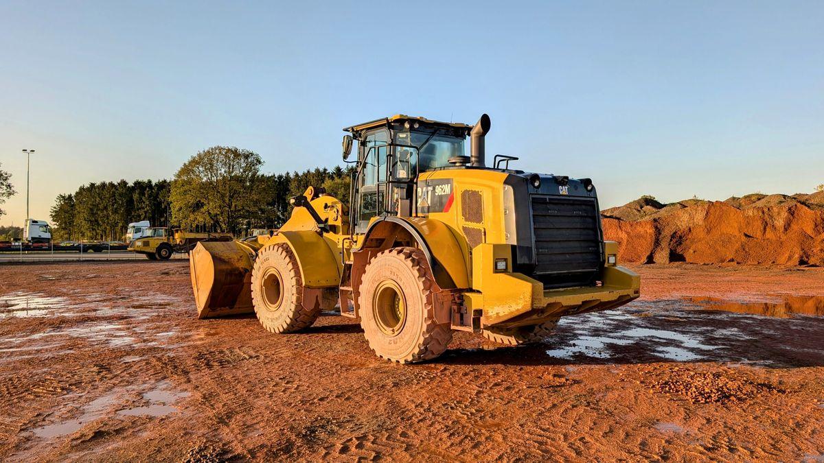Chargeuse Komatsu WA320