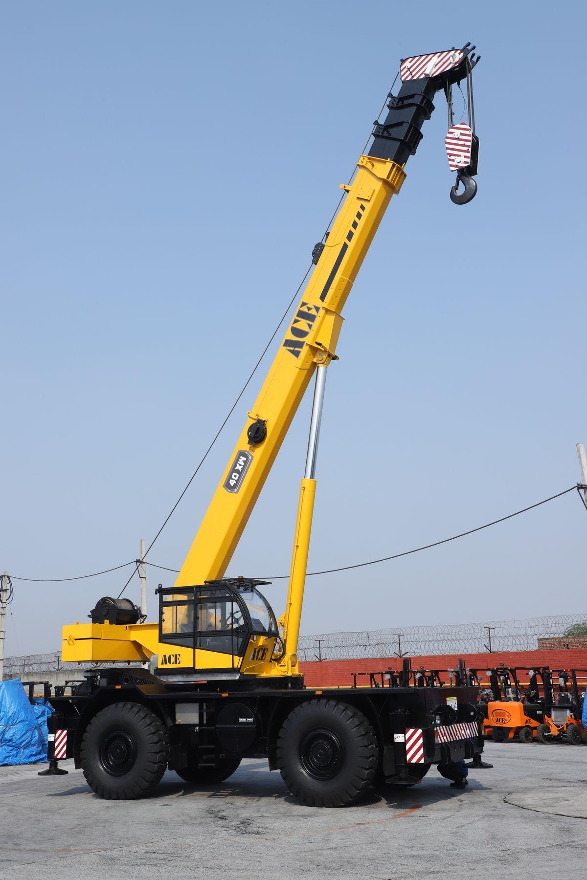Grue mobile tout-terrain Tadano ATF 70G-4