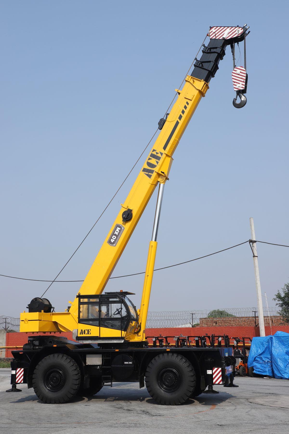 Grue mobile urbaine Liebherr LTC 1050